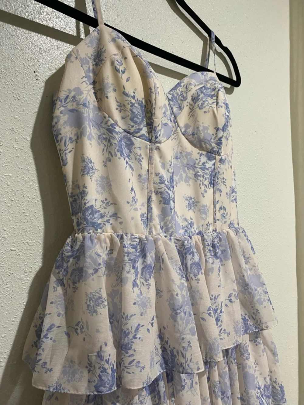 Romantic Blue Floral Tiered Maxi Dress with Spaghetti Straps - Picture 7 of 9